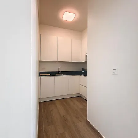 'byblos' Te - Bad Apartment